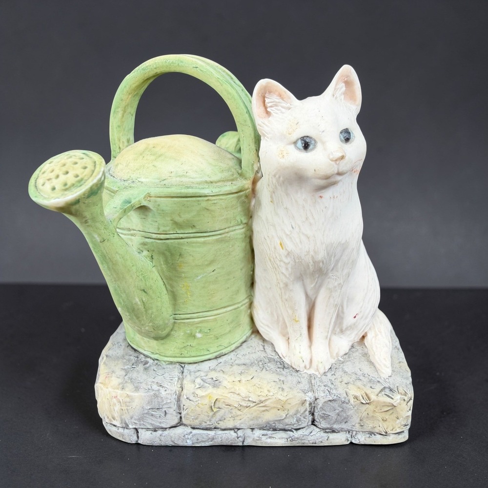 Beatrix Potter Cat W Watering Can Figurine Border‎ Fine Arts F Warne & Co 1991